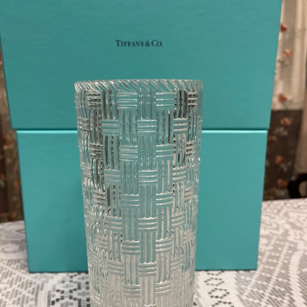 Tiffany & Co vase - Picture 2 of 2